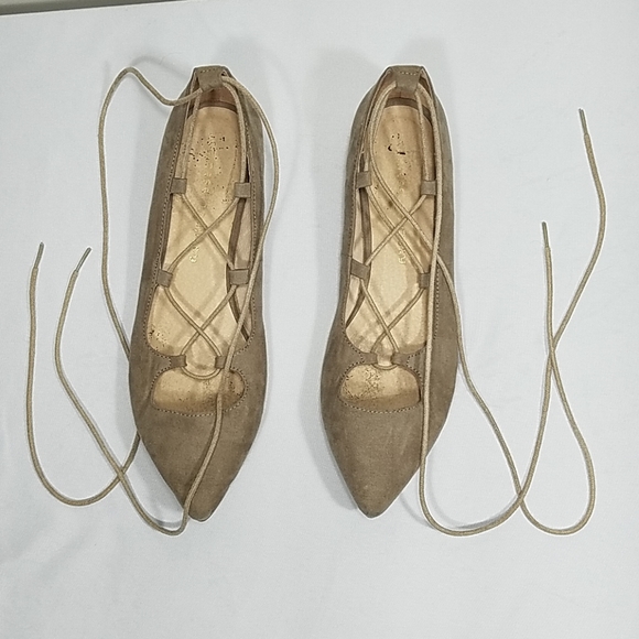 Chinese Laundry Shoes - 🎀EUC🎀 CHINESE LAUNDRY Lace Up Flats